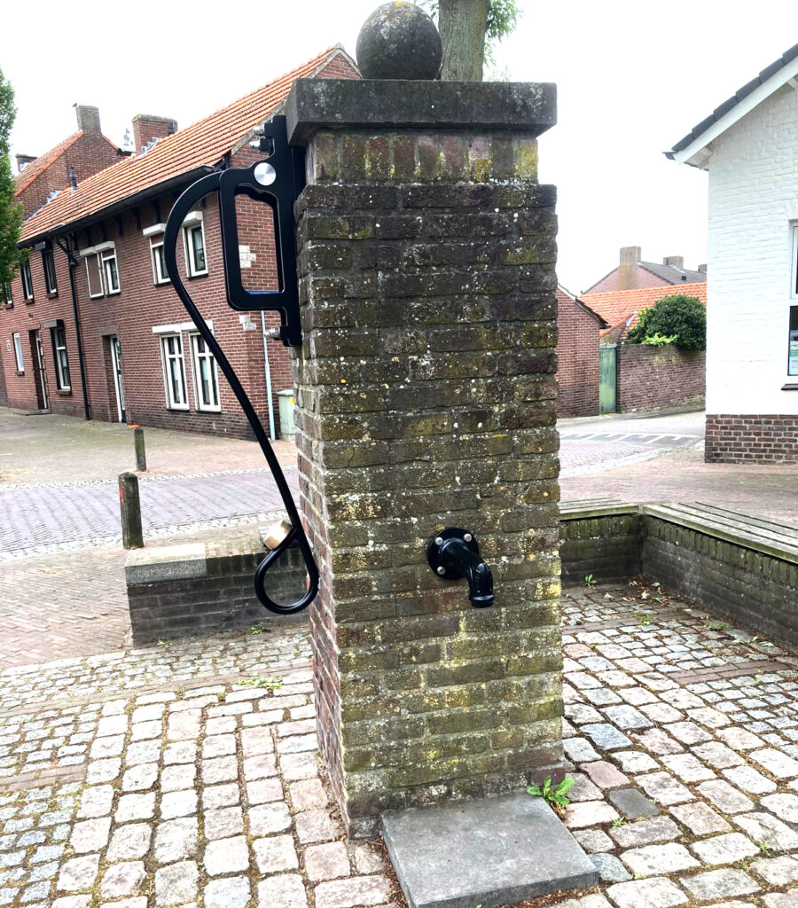 Dorpspomp Montfort